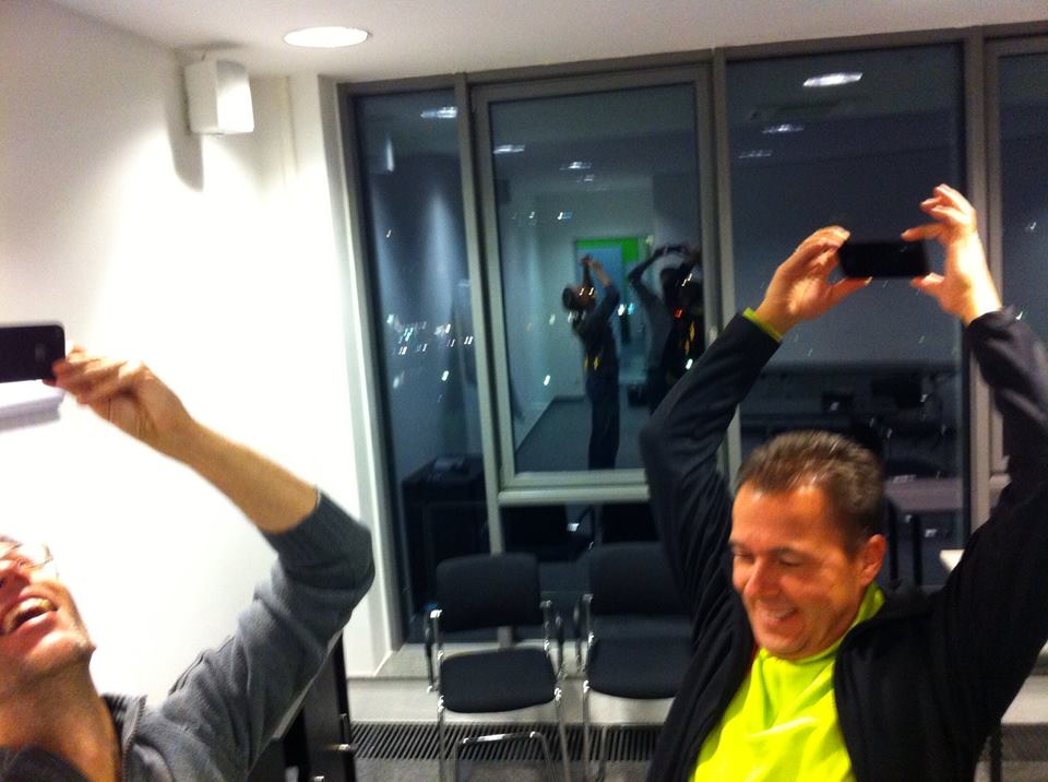 Selfie-Gymnastik beim StreamCamp